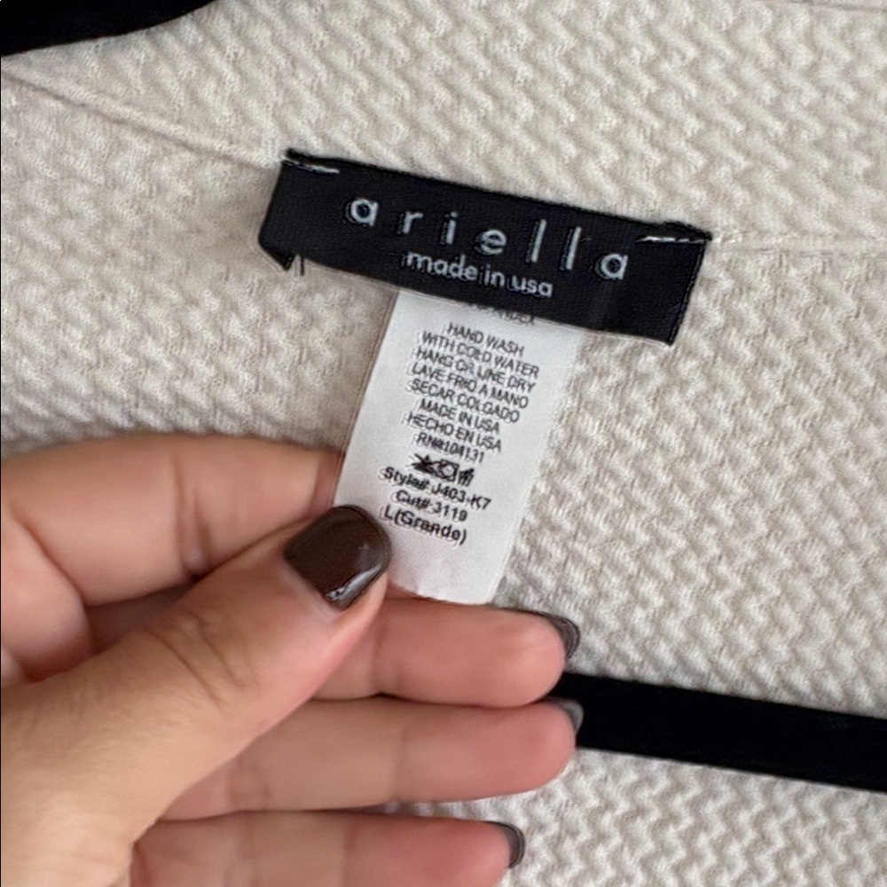 Ariella Cream Sweater duster - Picture 2 of 5